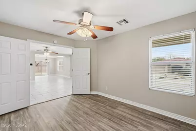 13668 E Diablo Creek Drive, Vail, AZ 85641 - Photo 11