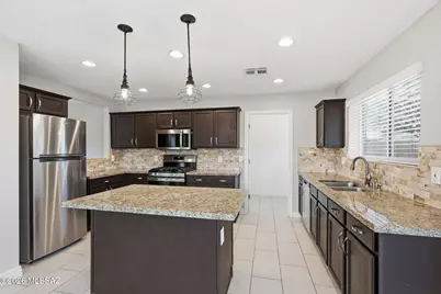 13668 E Diablo Creek Drive, Vail, AZ 85641 - Photo 7