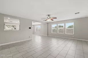 13668 E Diablo Creek Dr, Vail, AZ 85641 - Photo 5