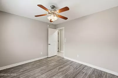 13668 E Diablo Creek Drive, Vail, AZ 85641 - Photo 15