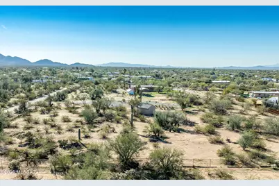 6675 Blue Boulevard, Tucson, AZ 85743 - Photo 9