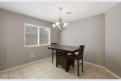 8763 N Black Pine Drive, Tucson, AZ 85743 - Photo 15