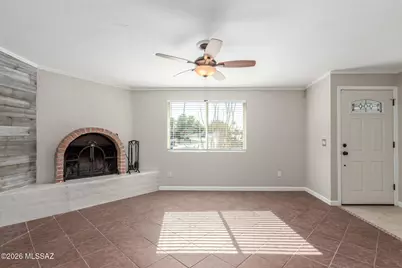 929 N Chalet Avenue, Tucson, AZ 85748 - Photo 9