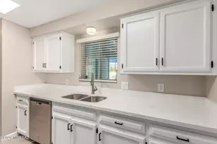 929 N Chalet Ave, Tucson, AZ 85748 - Photo 15