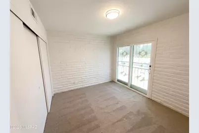7802 E Kenyon Drive, Tucson, AZ 85710 - Photo 11
