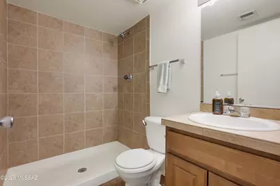 1810 E Blacklidge Drive #726, Tucson, AZ 85719 - Photo 5