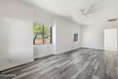 468 E Delano Street, Tucson, AZ 85705 - Photo 9