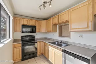 468 E Delano St, Tucson, AZ 85705 - Photo 7