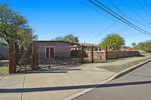468 E Delano St, Tucson, AZ 85705 - Photo 23