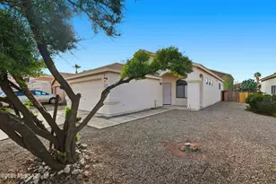 10032 E Via Del Fandango, Tucson, AZ 85747 - Photo 3