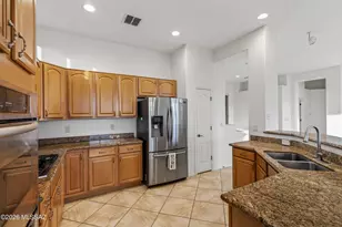 564 N Feke Ct, Green Valley, AZ 85614 - Photo 9