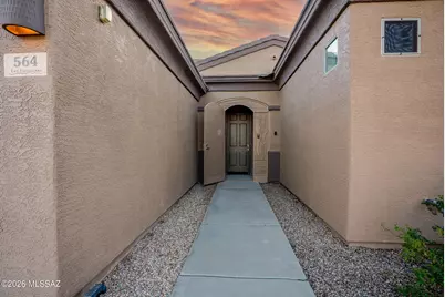 564 N Feke Court, Green Valley, AZ 85614 - Photo 3