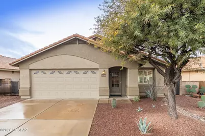 9446 E Pale Blue Topaz Lane, Tucson, AZ 85747 - Photo 1