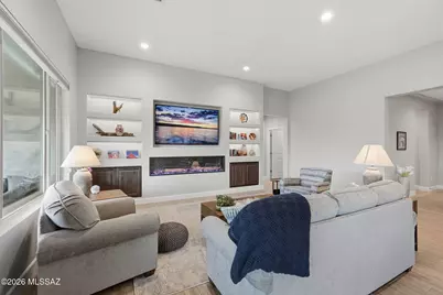 1432 E Golden Rock Way, Green Valley, AZ 85614 - Photo 3