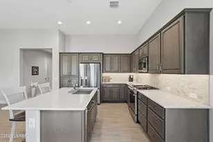 1432 E Golden Rock Wy, Green Valley, AZ 85614 - Photo 15