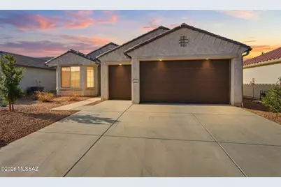 1432 E Golden Rock Way, Green Valley, AZ 85614 - Photo 1