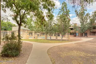 1668 W Park Wood Ln, Tucson, AZ 85746 - Photo 13