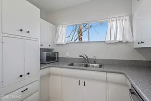 7006 E Flamenco Pl, Tucson, AZ 85710 - Photo 17