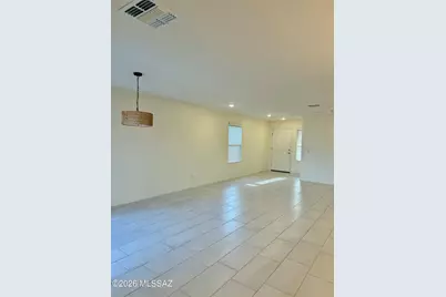 10518 W Harrigan Drive, Marana, AZ 85658 - Photo 5