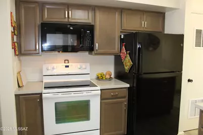 532 W Paseo Solana, Green Valley, AZ 85614 - Photo 7