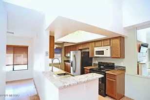 7916 E Colette Cir, Tucson, AZ 85710 - Photo 5