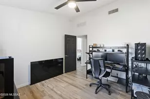 3670 W TYBOLT Dr, Tucson, AZ 85746 - Photo 27