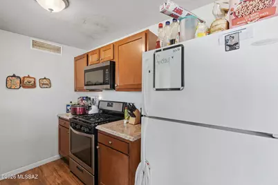 2439 Parkside Drive, Tucson, AZ 85713 - Photo 9