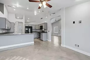 4825 W Bluebell Way, Tucson, AZ 85742 - Photo 9