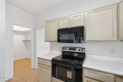 7292 W Mesquite River Drive, Tucson, AZ 85743 - Photo 13