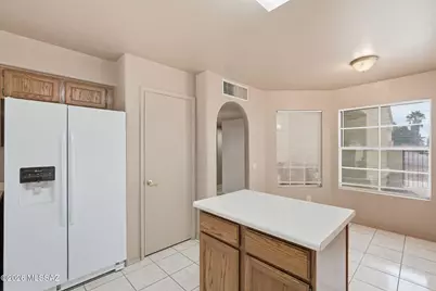 2934 W Laquila Aerie, Tucson, AZ 85742 - Photo 11