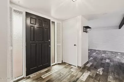 991 S La Bellota, Green Valley, AZ 85614 - Photo 3