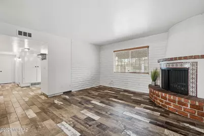 991 S La Bellota, Green Valley, AZ 85614 - Photo 5