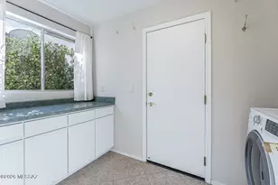 1917 E Orchid Ln, Green Valley, AZ 85614 - Photo 41