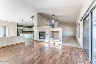 1917 E Orchid Ln, Green Valley, AZ 85614 - Photo 9