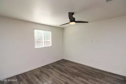 8164 E Cricket Song Trail, Tucson, AZ 85730 - Photo 13
