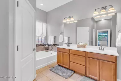 7802 E Treetop Road, Tucson, AZ 85756 - Photo 13