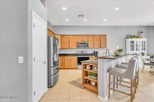 7802 E Treetop Rd, Tucson, AZ 85756 - Photo 3