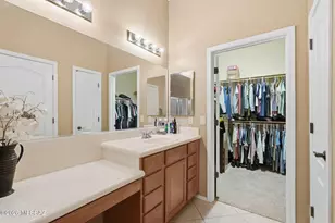 1962 W Acacia Bluffs Dr, Green Valley, AZ 85622 - Photo 29