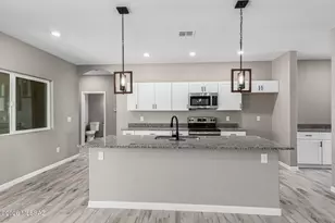 1170 N La Canoa, Green Valley, AZ 85614 - Photo 11