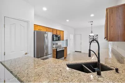 38924 S Casual Drive, Tucson, AZ 85739 - Photo 13