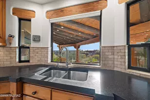 11470 N Copperbelle Pl, Oro Valley, AZ 85737 - Photo 13