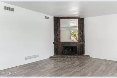 1010 S Camino De Las Colinas, Tucson, AZ 85748 - Photo 11