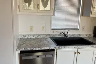 6237 E Thunder River Dr, Tucson, AZ 85756 - Photo 7