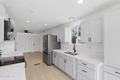 17200 S La Villita Road #55, Sahuarita, AZ 85629 - Photo 7