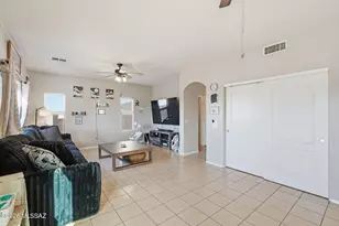 10520 E Greek Dr, Tucson, AZ 85747 - Photo 9