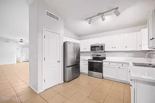 2944 N Bronze Creek Way, Tucson, AZ 85745 - Photo 19