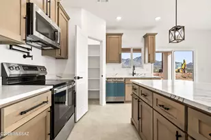 1731 Faro Ct, Rio Rico, AZ 85648 - Photo 13