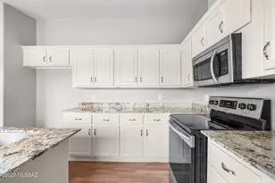 12145 S Cherokee Ln, Tucson, AZ 85736 - Photo 11