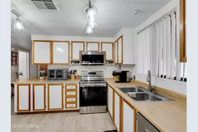 2305 W Ruthrauff Road #J10, Tucson, AZ 85705 - Photo 7