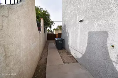 156 E 21st Street, Tucson, AZ 85701 - Photo 3